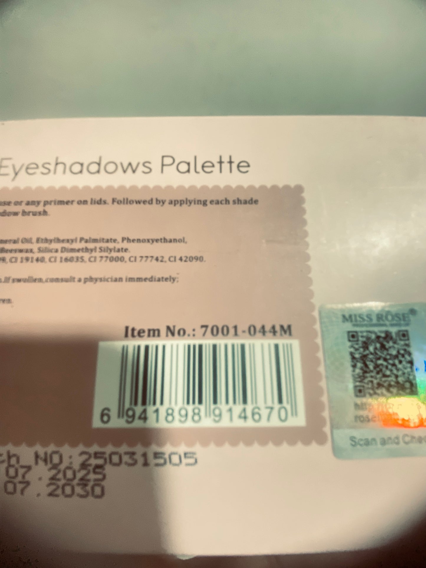Missrose Dual Fantasy 24-Color Eyeshadow Palette